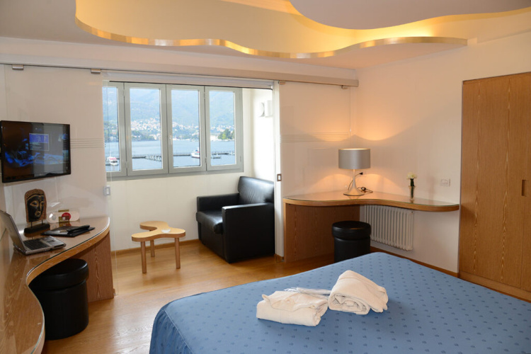 2 Bedrooms Suite with view