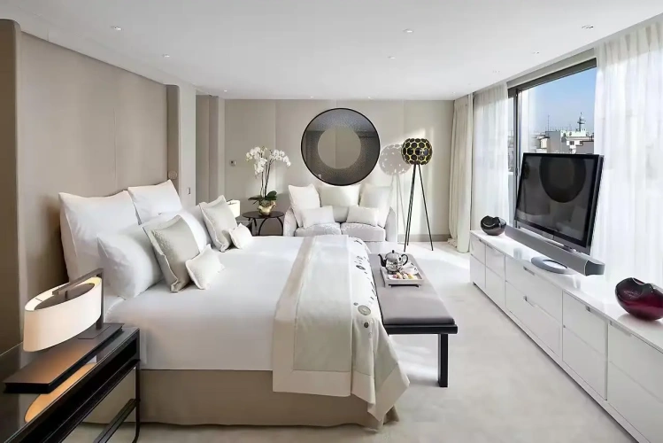 Mandarin Double Penthouse Suite