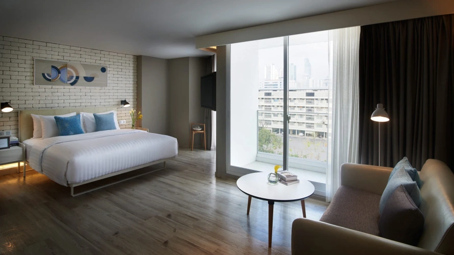 Deluxe Corner Double room