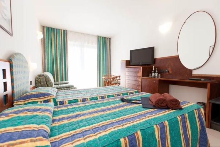 Superior Twin room