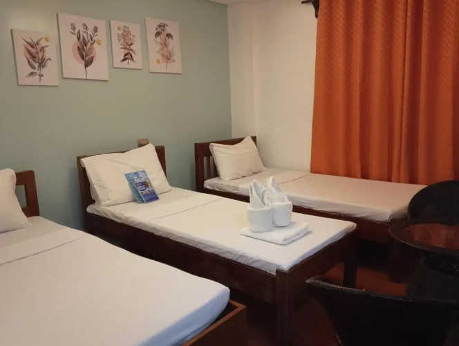 Triple room