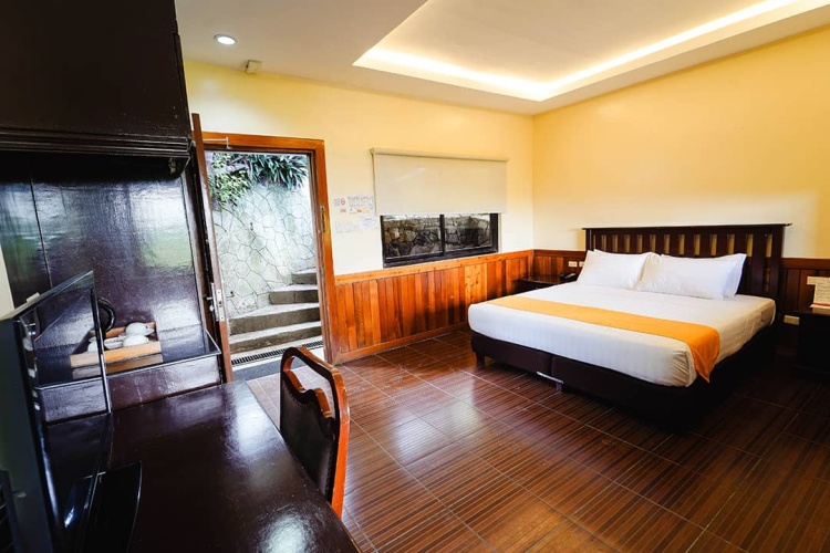 Amphi Cabana Double room
