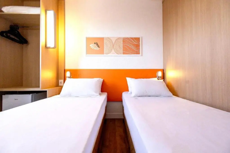 Hus Hotel Maringa