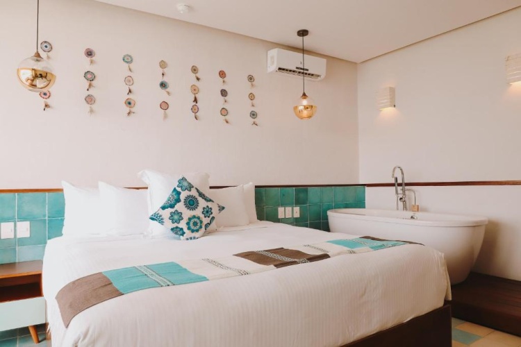 Honeymoon Double Suite with balcony and with ocean view