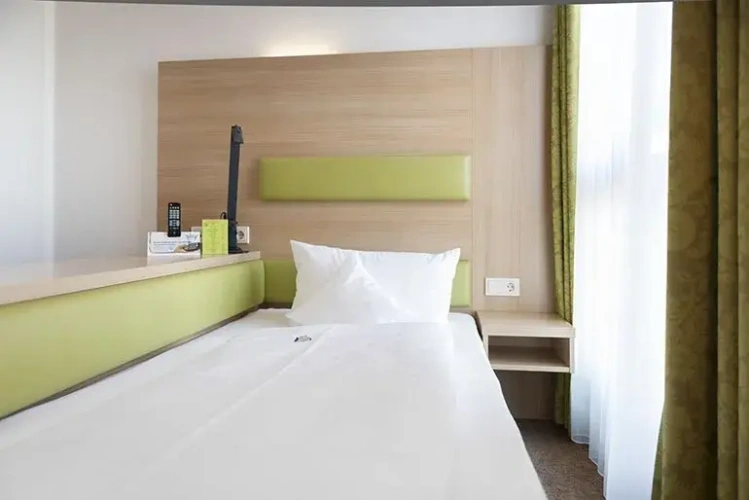 Single Double room