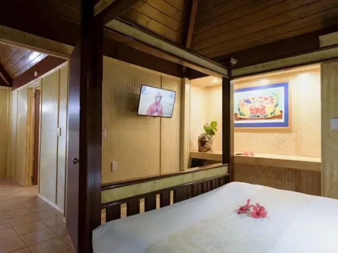 2 Bedrooms Grand Suite Beachfront