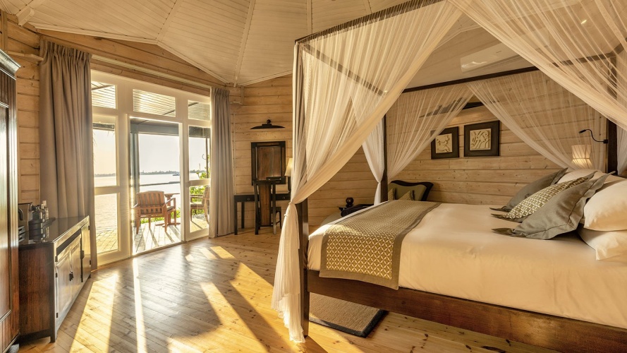 Premium Jacuzzi Double Beach Villa Adults Only