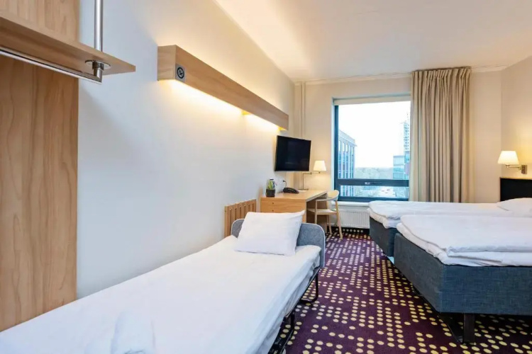 Dorpat Hotel