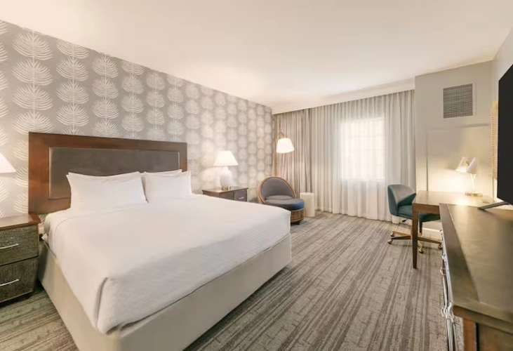 1 Bedroom Double Suite Marina View