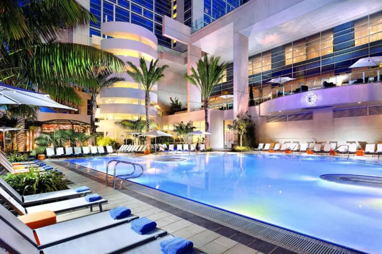 Hilton San Diego Bayfront photo 30