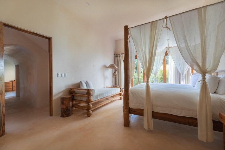 Jungle Lower Double Suite