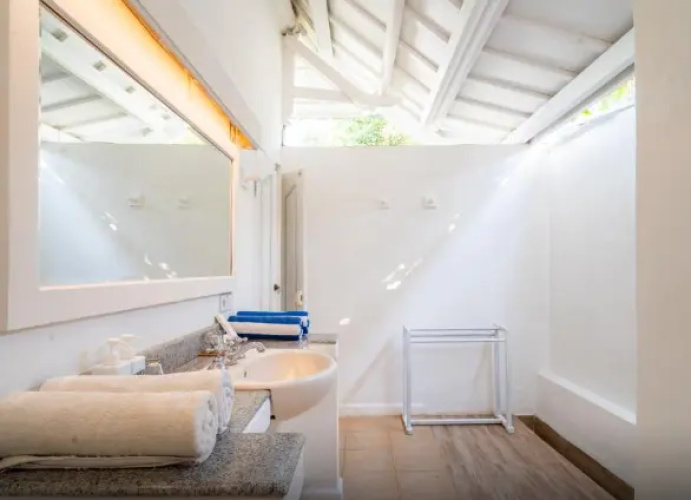 Deluxe Twin room with sea view