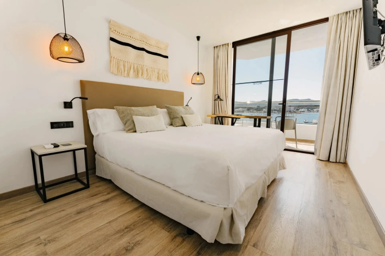 Double room with sea view