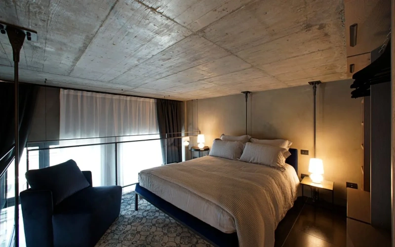 No. 7 Double Loft