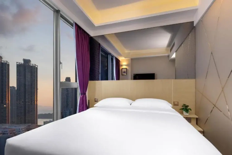 Starphire Double room with city view