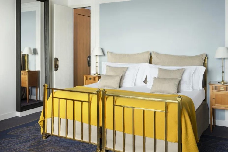 Leman Suite