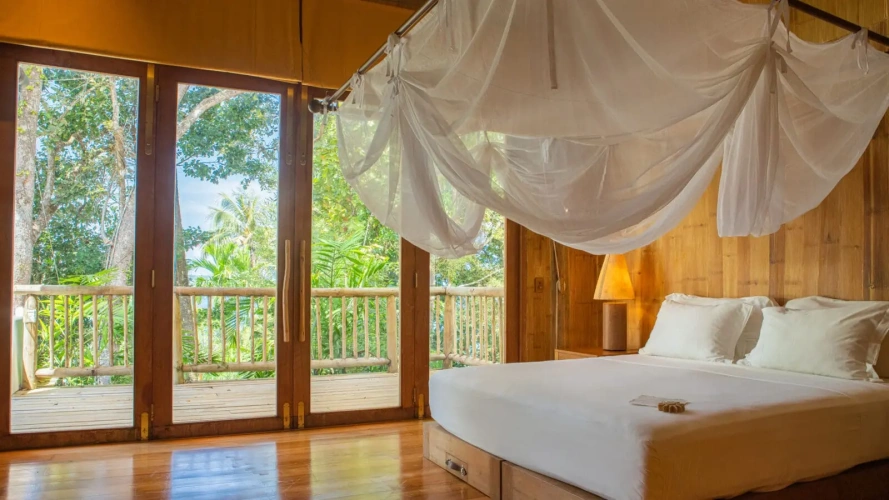 3 Bedrooms Pool Reserve Villa