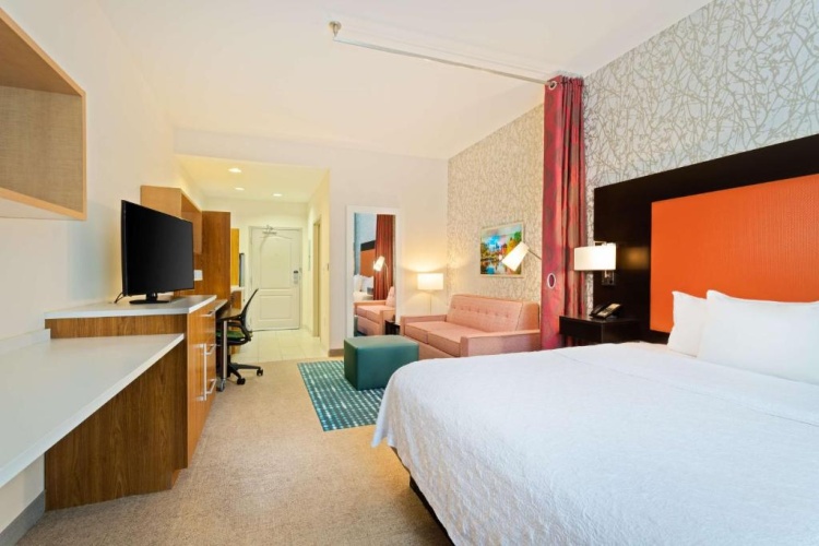 Accessible Double Suite