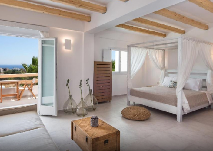 Honeymoon with Jetted Hot Tub Double Suite