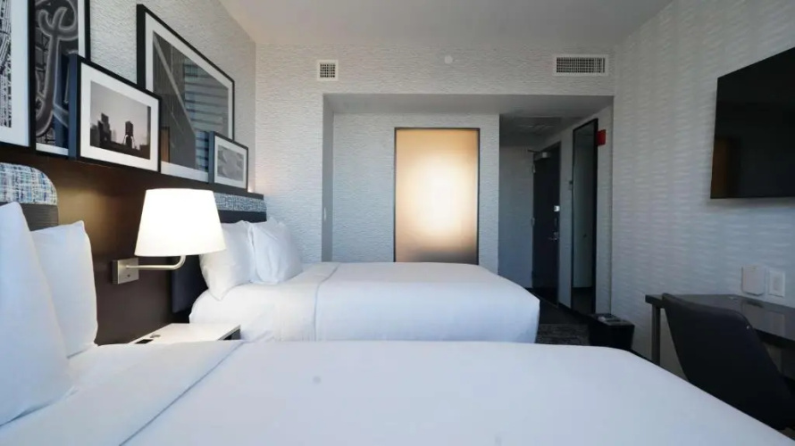 DoubleTree by Hilton Long Island City, NY photo 7