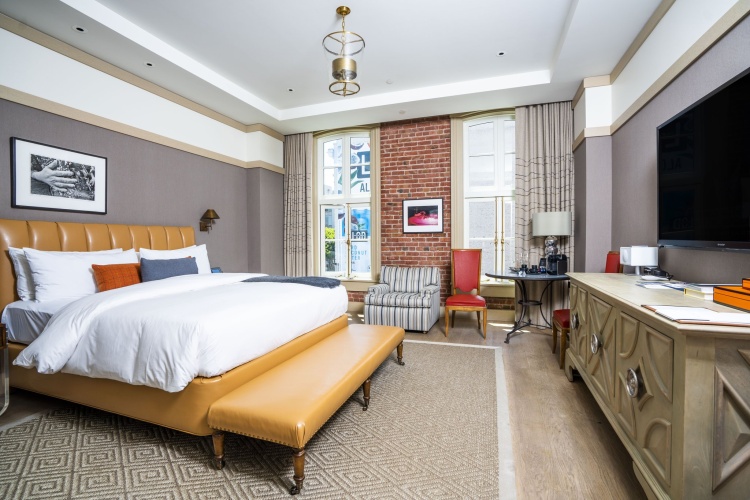 Courtyard Double Suite