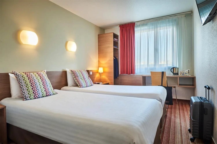 Twin room