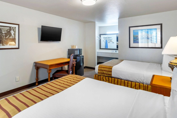 Quadruple room