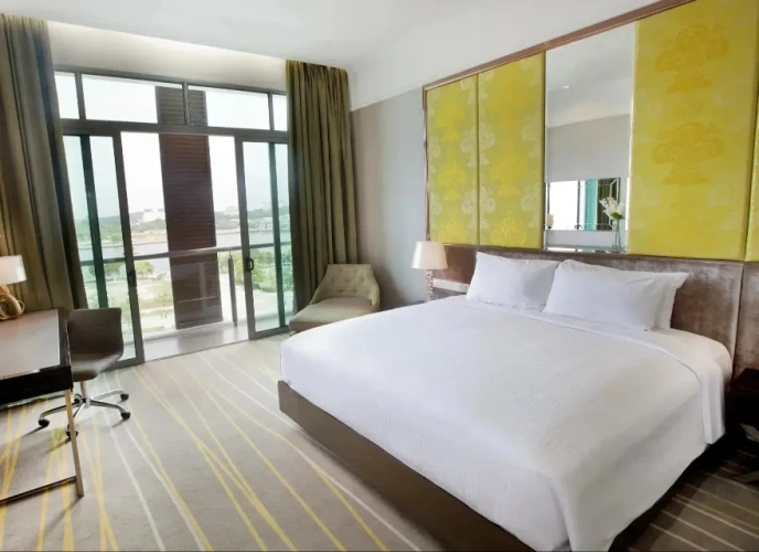 Deluxe Double room with balcony