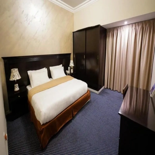1 Bedroom Double Suite