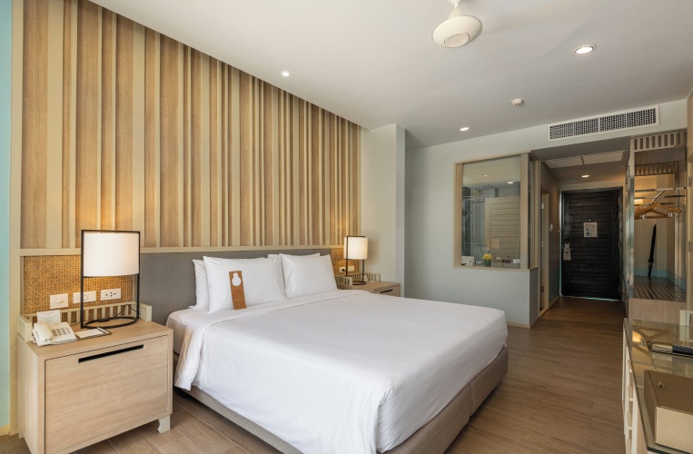 Deluxe Pool Access Double room