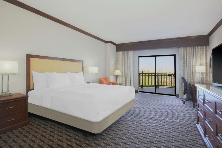 Corner Accessible Double room