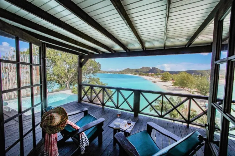 Pool Double Cottage with bay view
