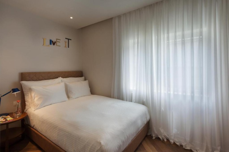 Junior room