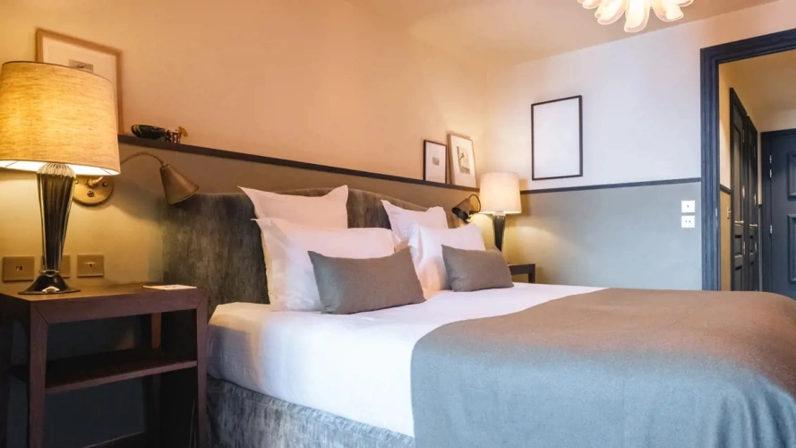 Double Junior Suite with slope view