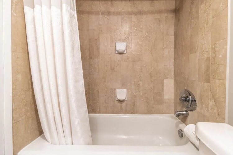 Atrium Inn Vancouver photo 19