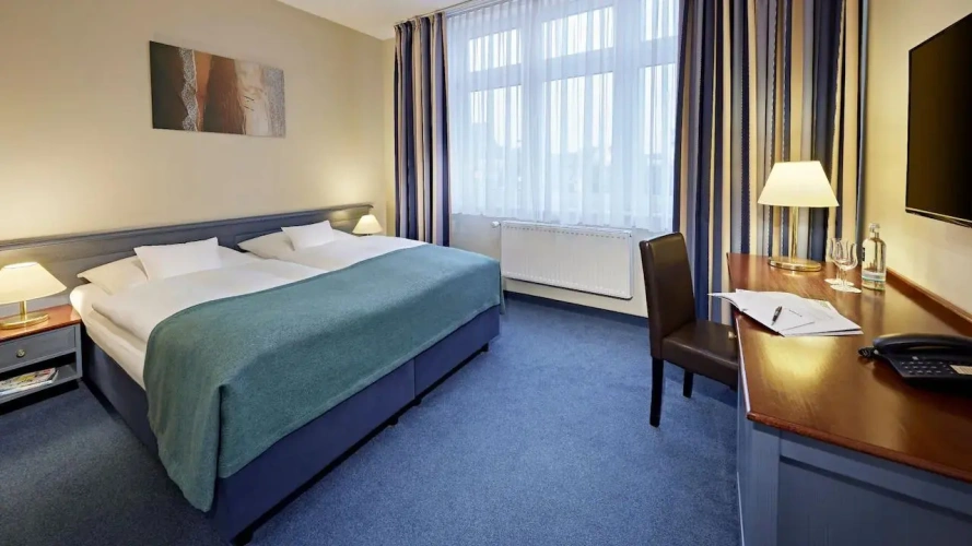 1 Bedroom Double Suite