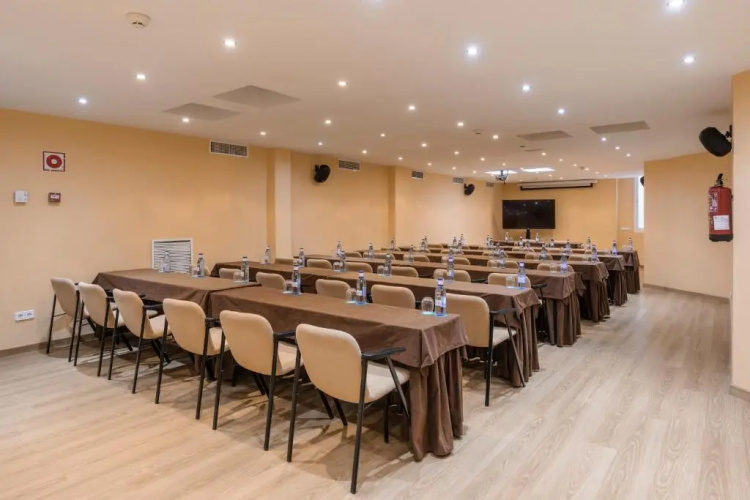 Alua Gran Camp de Mar photo 17