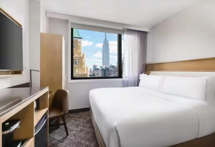 Empire State Building View Double room