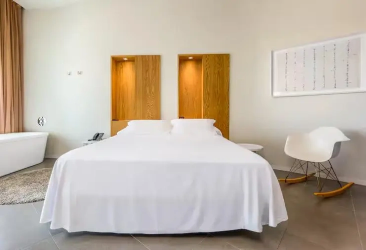 1 Bedroom Double Suite