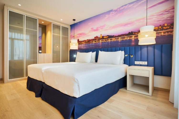 Superior with Terrace Twin room