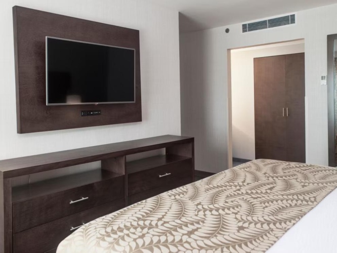 2 Bedrooms Suite