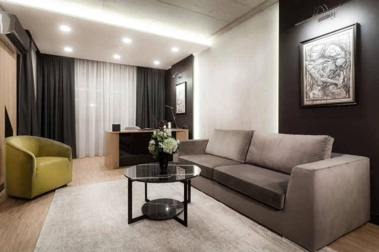 1 Bedroom Executive Double Suite