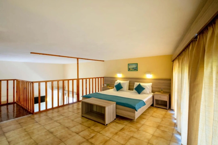 Duplex Twin Studio