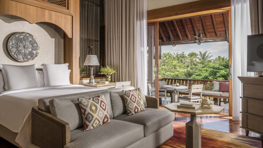 Upper Floor Deluxe Double Pavilion with garden view