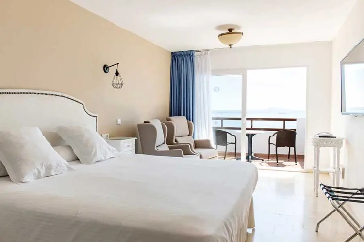 Premium Twin room with sea view
