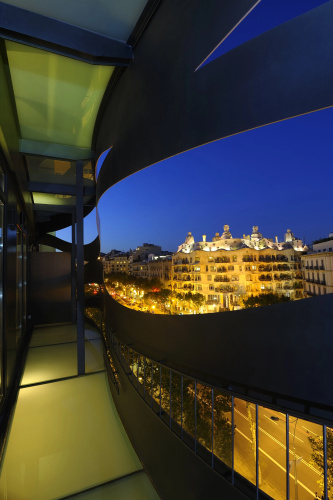 Suites Avenue Luxe Apartments photo 26