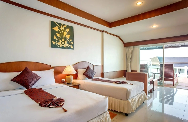 Superior Triple Suite