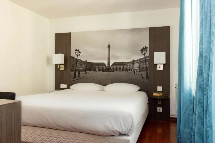 Victoria Hotel