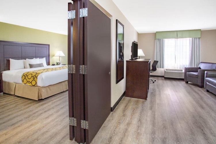 Double Studio Suite