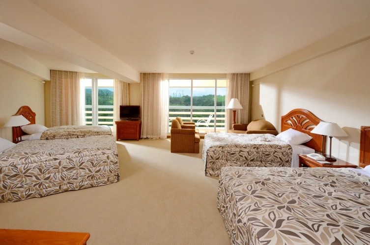 Corner Quadruple room